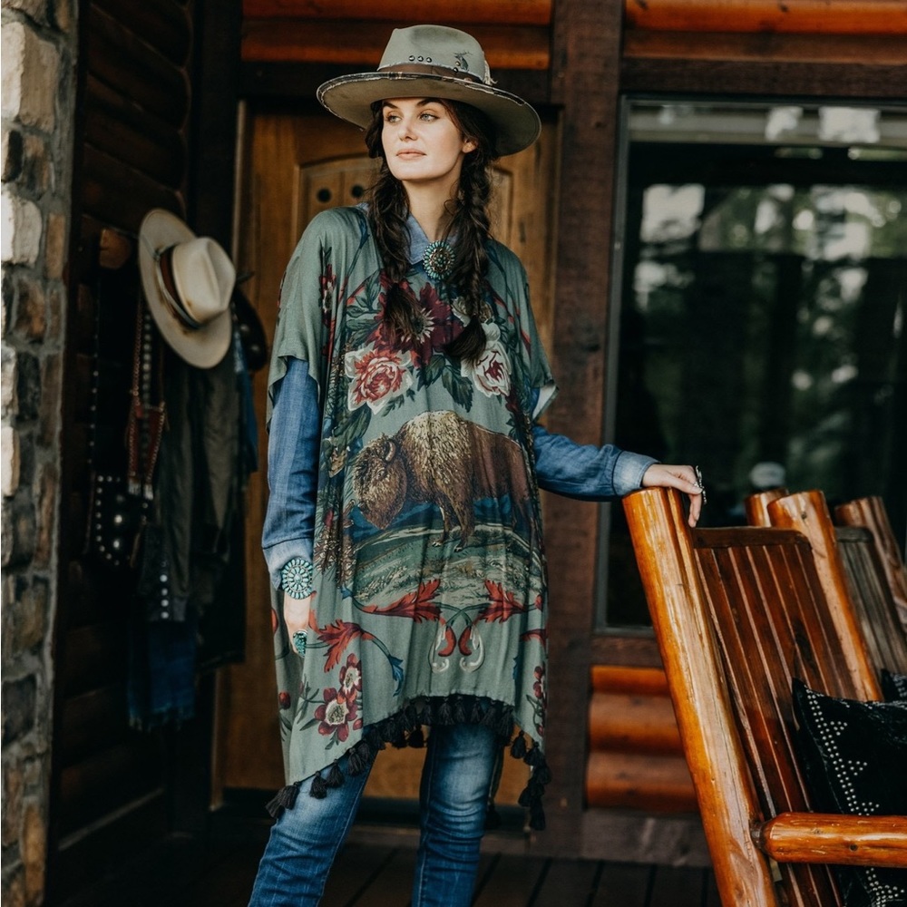 L/XL Big Bison DDR Poncho